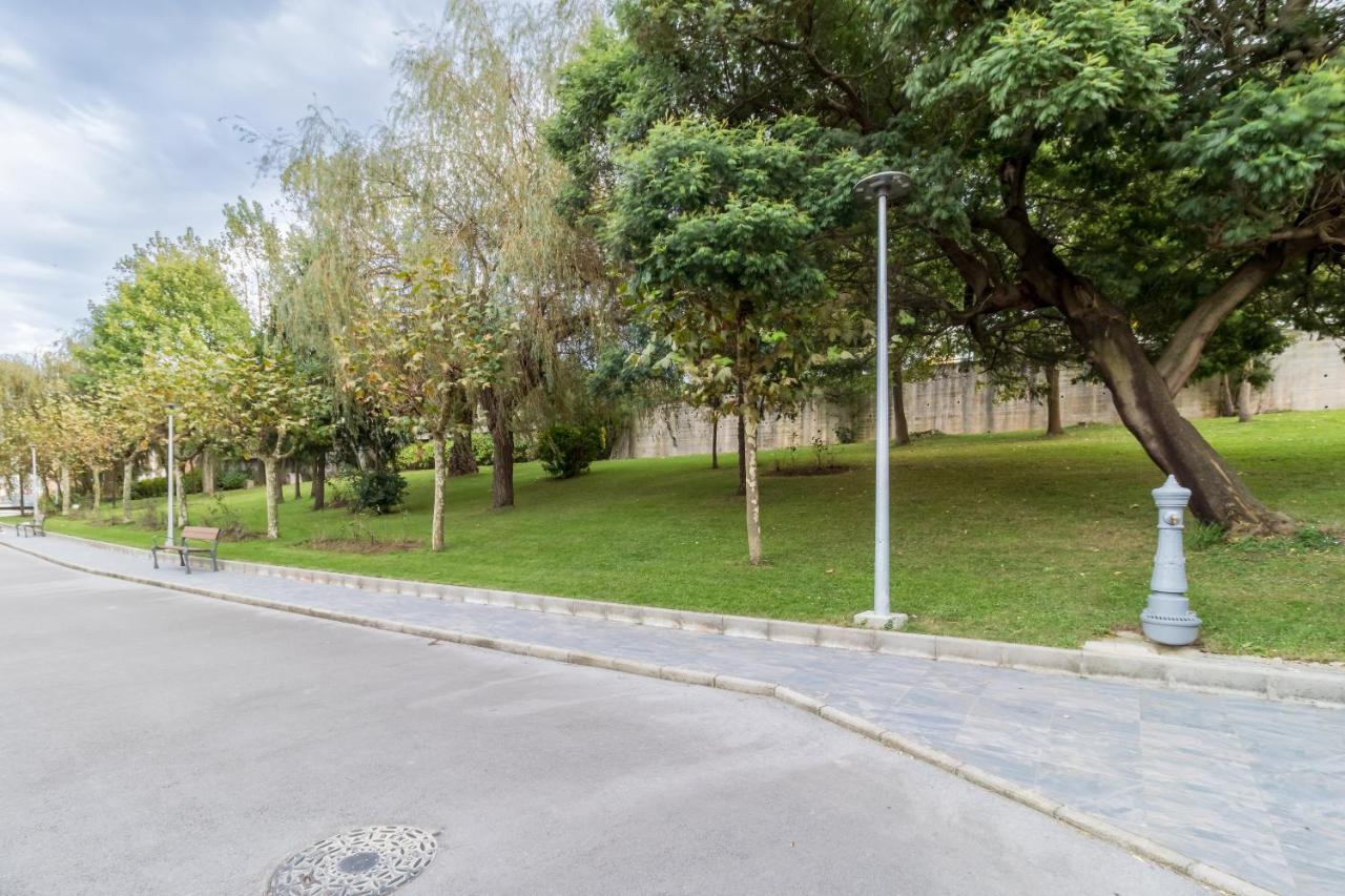 Apartamento Luminoso Cerca Playa Sardinero Con Parking Privado Santander Luaran gambar